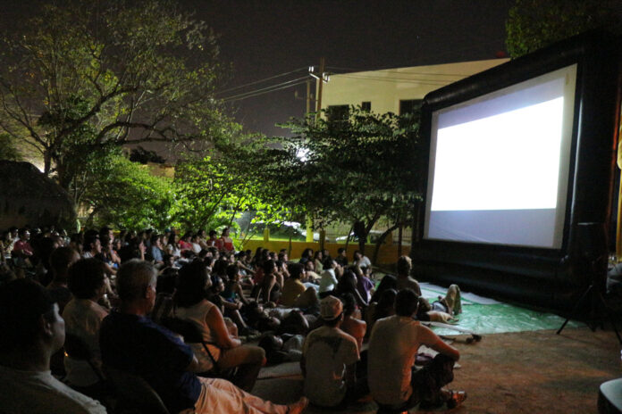 Cine móvil Hurlingham