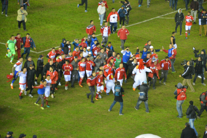 Morón campeón