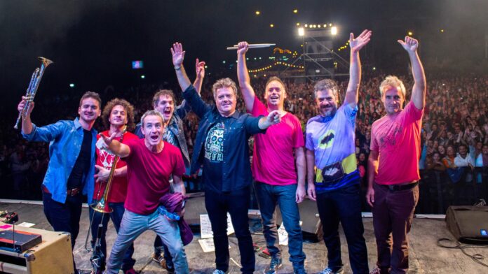 Los Pericos en Morón