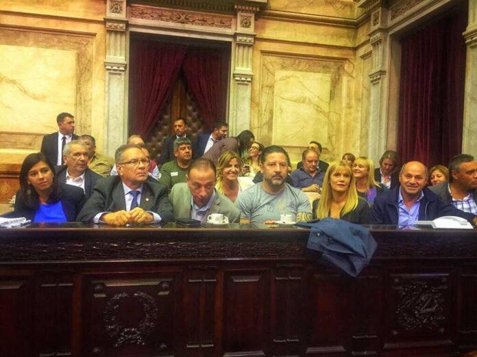 Intendentes contra el tarifazo
