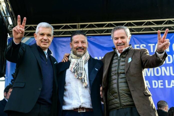 Menéndez con Solá y Domínguez