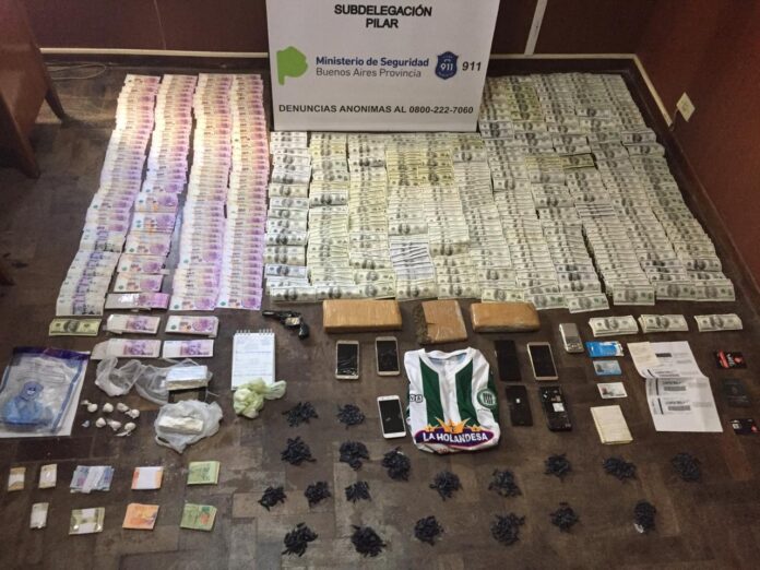 Detienen barras del club Excursionistas e Ituzaingó