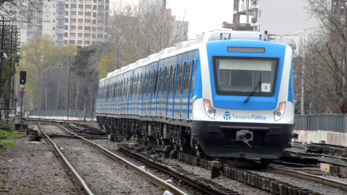 Tren Sarmiento