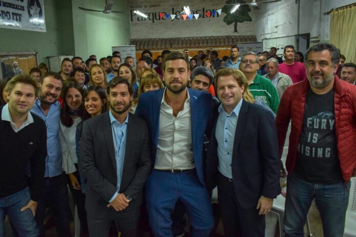 Delfino con Salvai y Campbell
