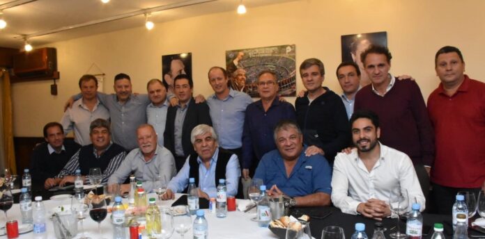 Intendentes con Hugo Moyano