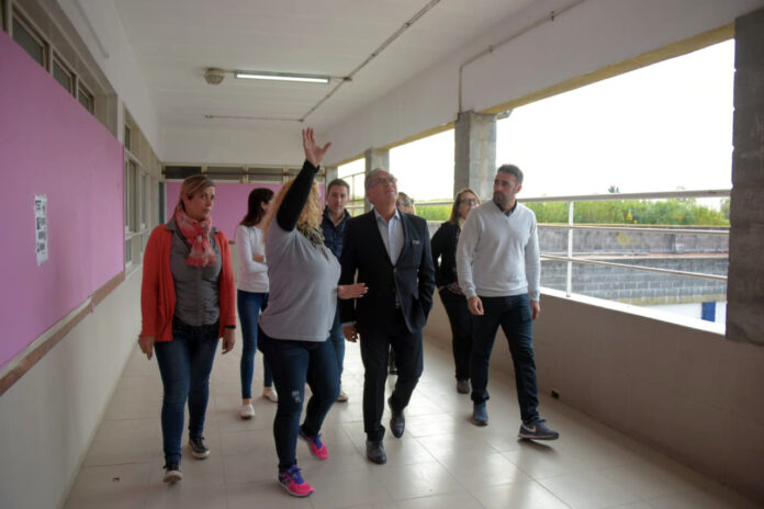 Descalzo recorrió la Técnica 2