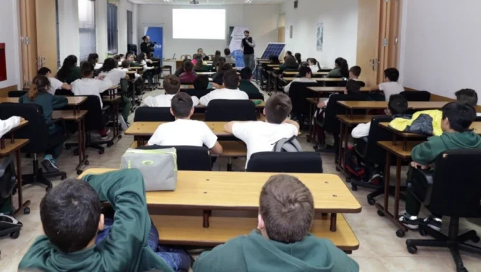 Colegios privados rechazan otorgar suma fija