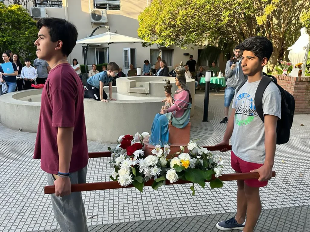 Fiesta Patronal de la Virgen de Pompeya en Castelar