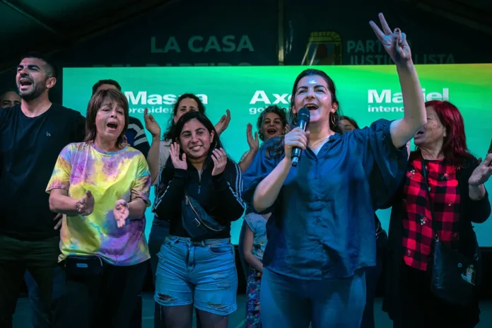 Mariel Fernández reelecta en Moreno