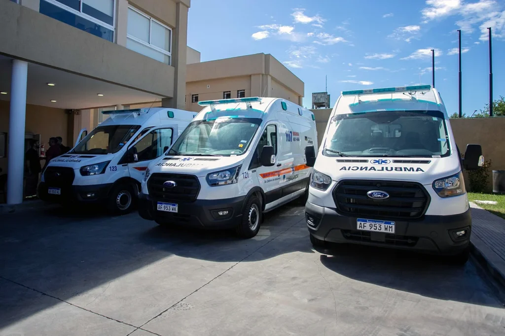 La Matanza incorporó dos mujeres para manejar ambulancias