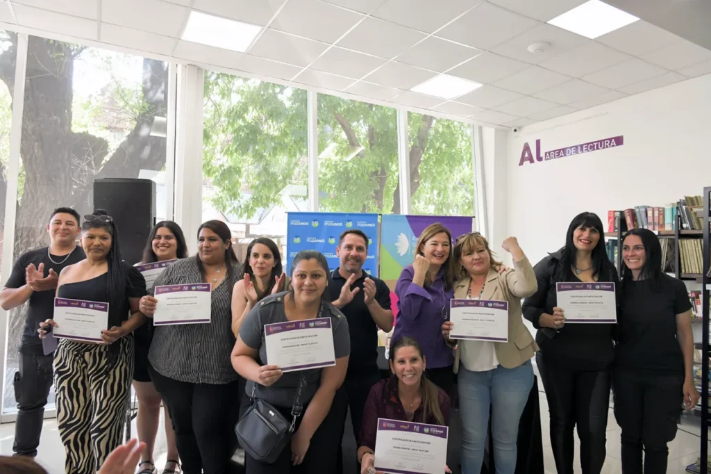 Capacitación a mujeres de Ituzaingó