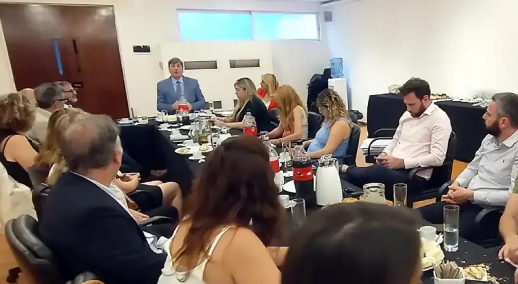 El CAM se planta contra el DNU de Milei
