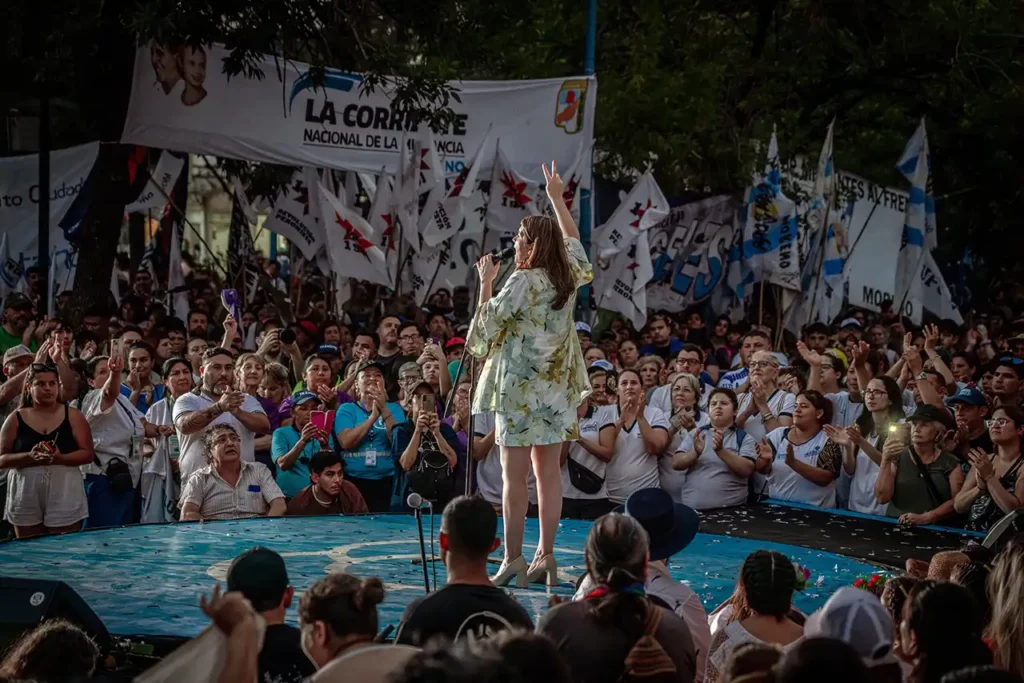 Mariel Fernández reasumió en Moreno