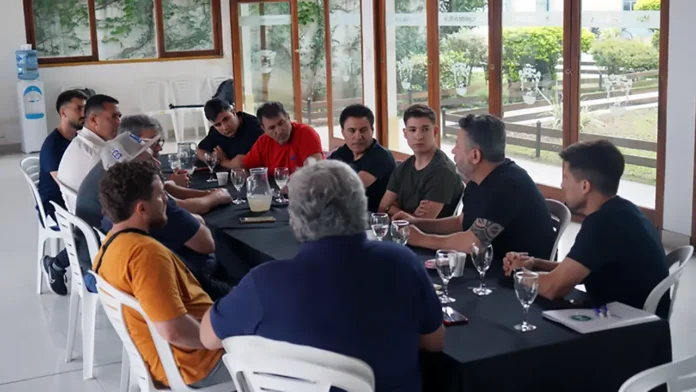 Canasta navideña en Merlo