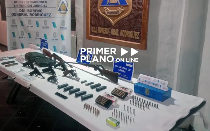 Armas secuestradas en Moreno