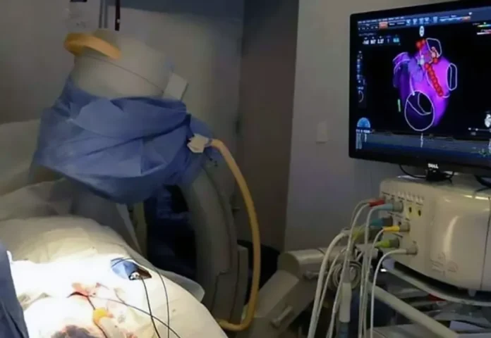 Tratamiento contra una arritmia en el hospital Posadas