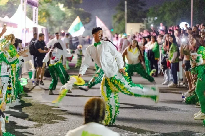 Festejo de Carnaval en Hurlingham