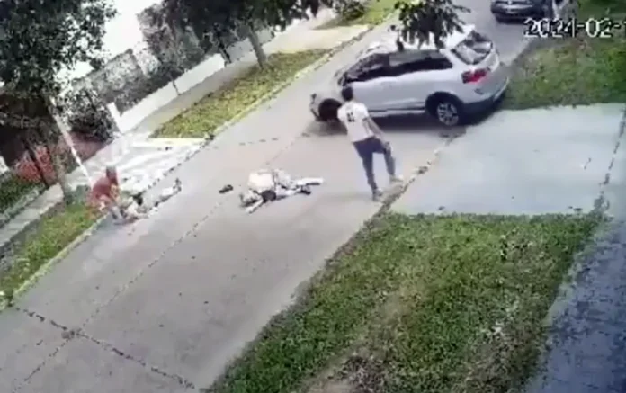 Engaño y robo de auto a abuelos en Merlo