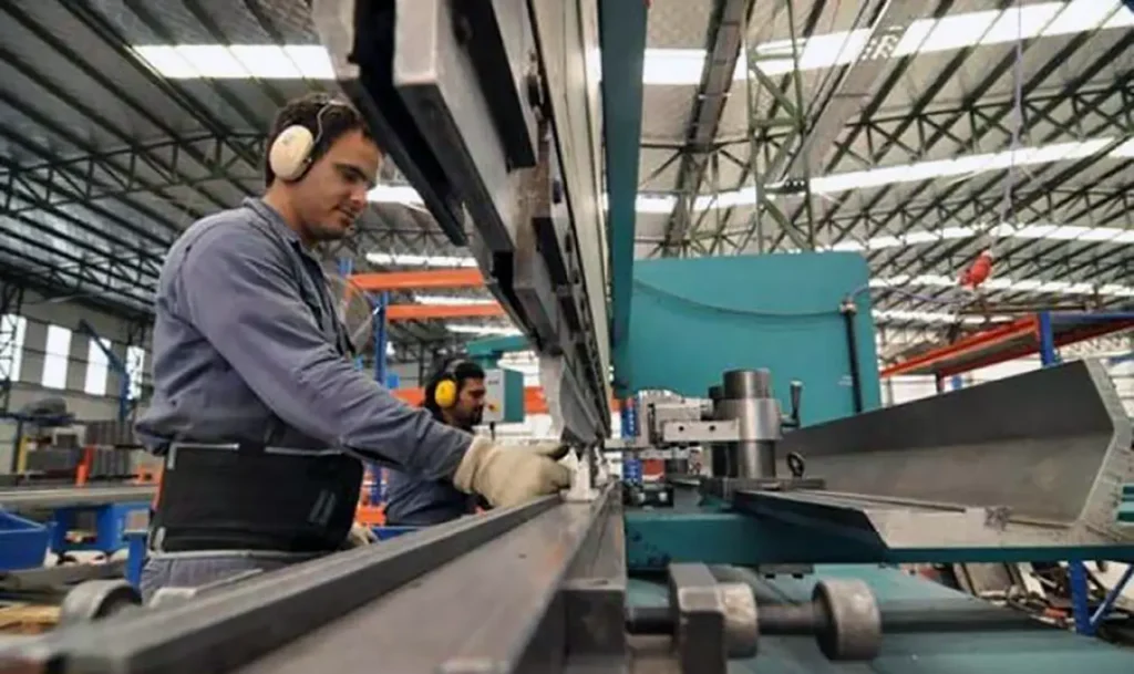 Derrumbe de la industria y la construcción