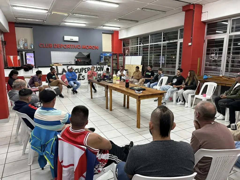 Tavo Moreira comunidad ResKT