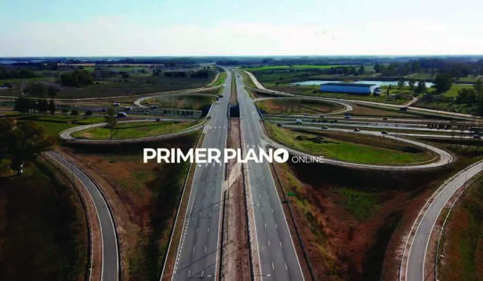 Obra paralizada de autopista Presidente Perón