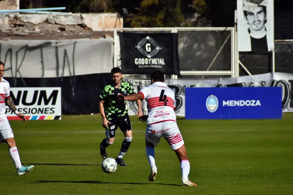 Morón perdió en Mendoza