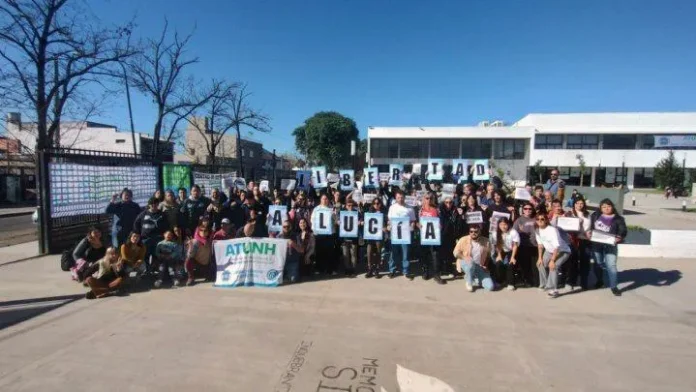Detenidas protestas Ley Bases