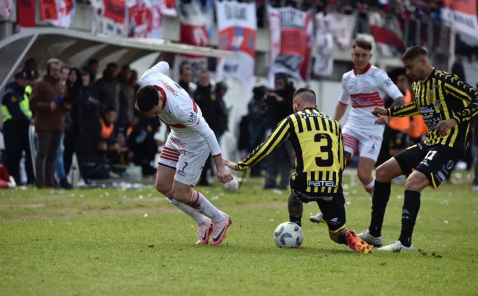 Morón perdió el clásico con Almirante Brown