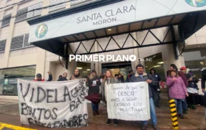Protesta ex clínica Constituyentes