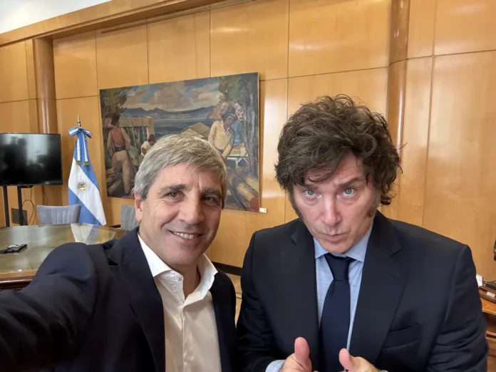 Disertación de Toto Caputo ante IDEA