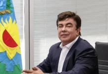 Autorizan el viaje de Espinoza
