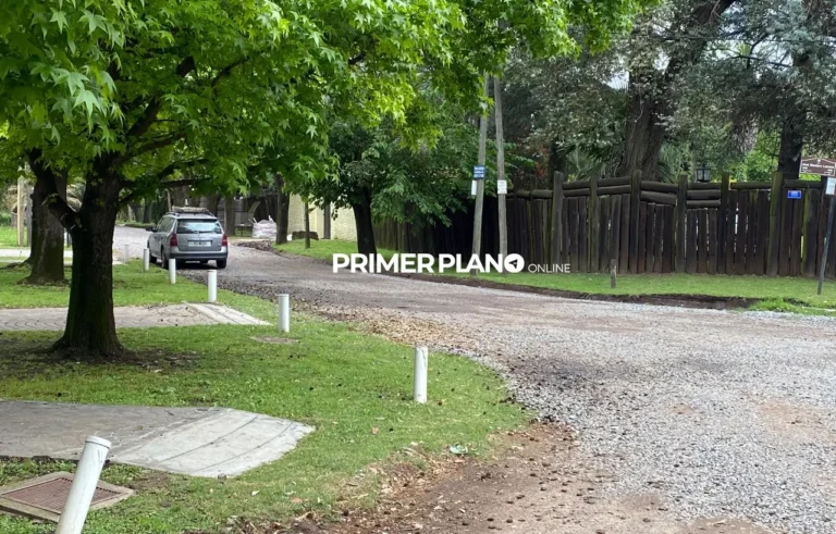 Quejas por la puerta giratoria en Ituzaingó
