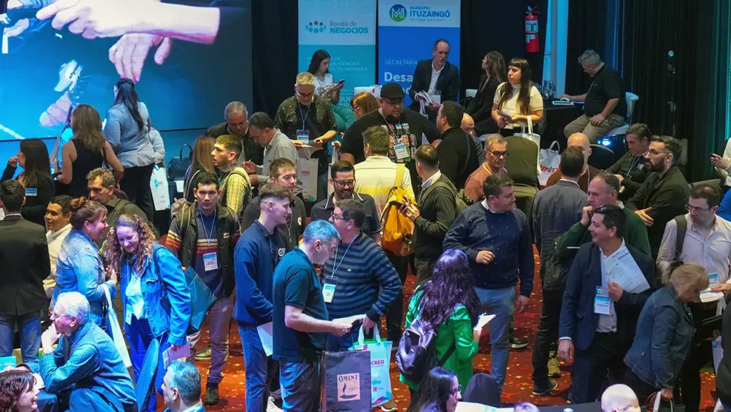 Feria Innova Tech en Ituzaingó