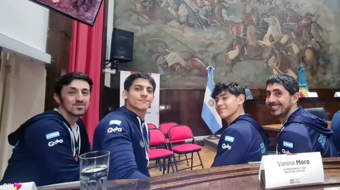 Gimnastas de Morón reconocidos