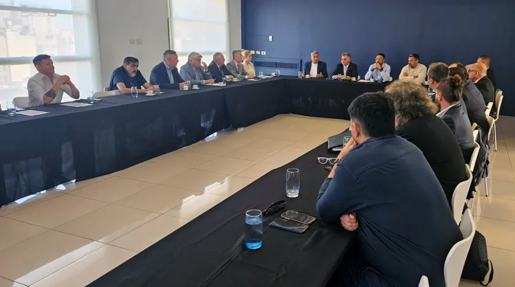 Reunión de La Libertad Avanza