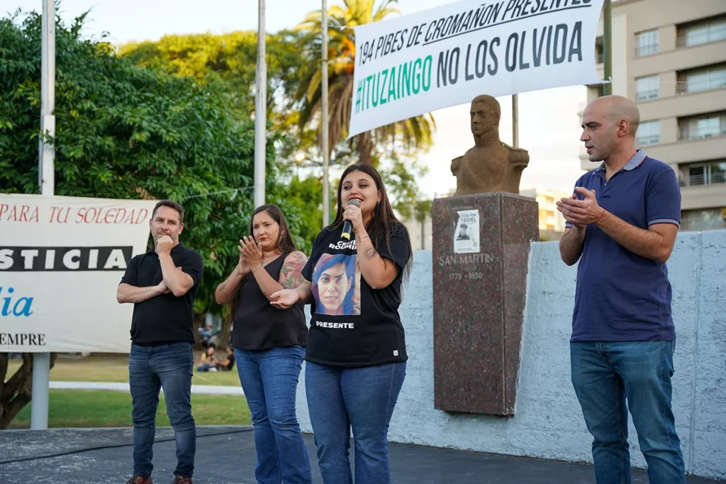 Homenaje a víctimas de Cromañón en Ituzaingó