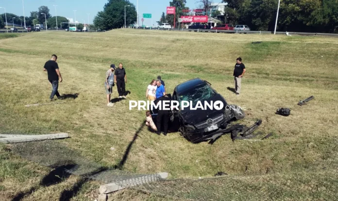 Vuelco en Acceso Oeste