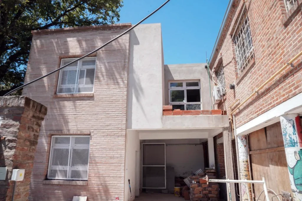 Obras en escuelas de Ituzaingó