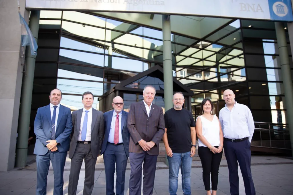 Cierre de la sucursal Ramos Mejía del Banco Nación