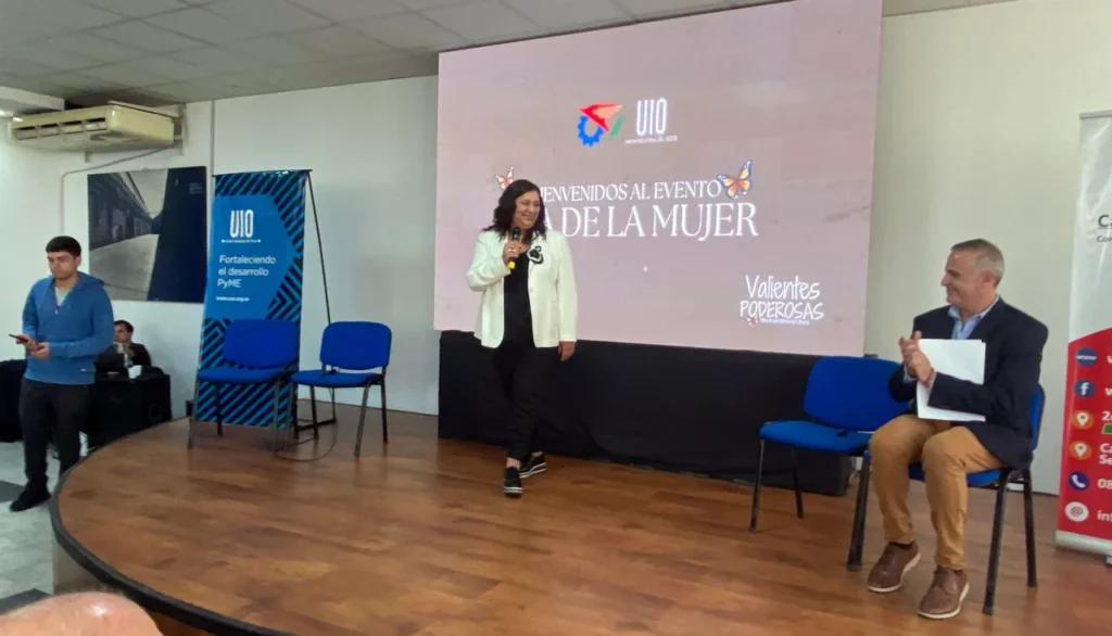 Mes de la Mujer en la UIO