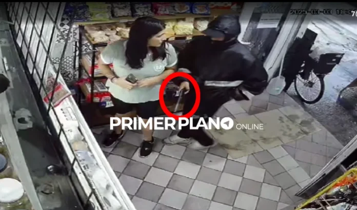 Robo a fiambrería de Luzuriaga