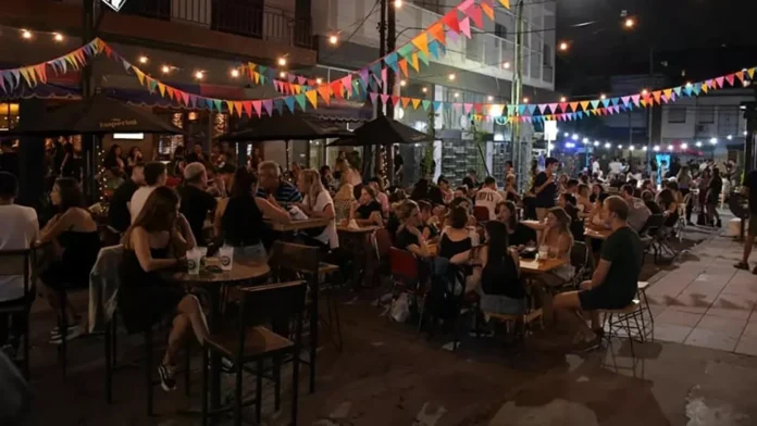 La Noche de las Cervecerías en Morón