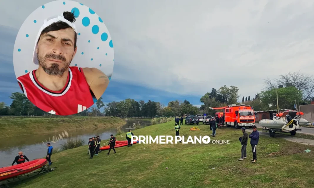 Búsqueda en el río Reconquista en Moreno