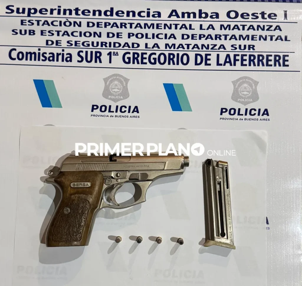 Operativo en la plaza de Laferrere