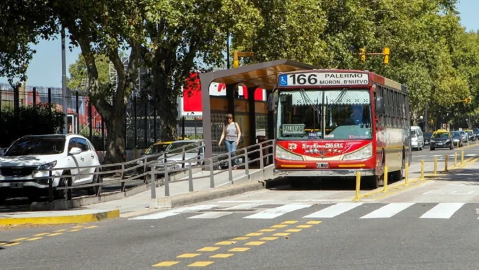 Aumenta el pasaje de colectivos en líneas nacionales