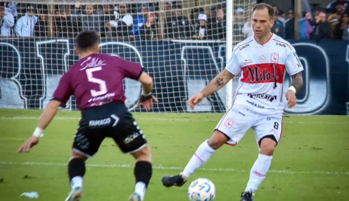 Deportivo Morón empató en Salta con Central Norte