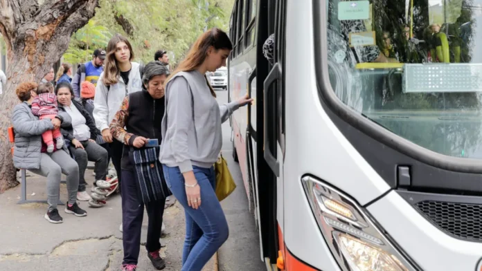 Transporte público gratuito ambos días de votación