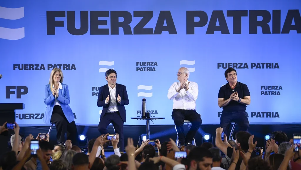 Acto de Kicillof y Taiana en La Matanza