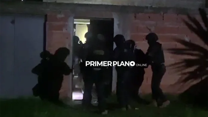 Le disparó a un vecino con su pequeño hijo mirando todo