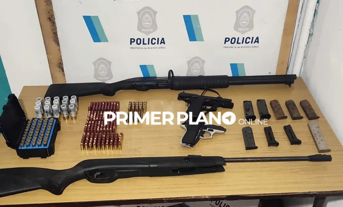 Armamento incautado en una casa de Morón sur